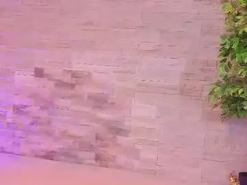 Chaturbate Nude Webcam of nataliadoll_