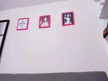 Chaturbate Live Porn of missweetpeach