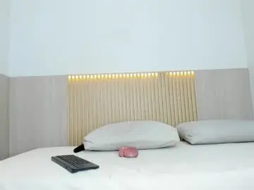 Chaturbate Sex Chat of emily_kovac