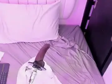 Chaturbate Best live sex cam show of sharlotthe_bigass