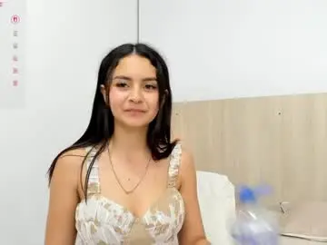 Chaturbate Free Porn Cam of kira_dubois