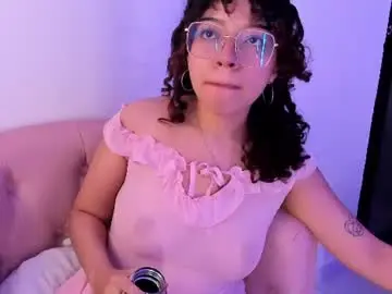 Chaturbate Live Porn of ari_kimm