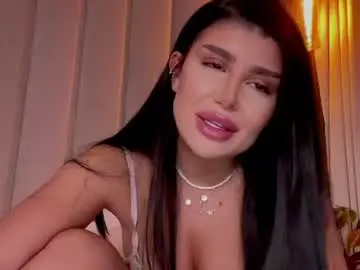 Chaturbate Live Sex of moniqueeass