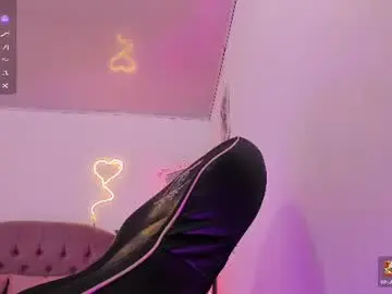 Chaturbate Free Porn Cam of zaafira_tay