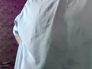 Chaturbate Live Sex Cam of paulitabetenson
