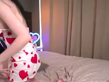 Chaturbate Adult Video Chat of emmasmall