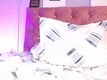 Chaturbate Live Sex Cam of nikibrice