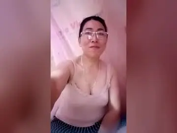 Chaturbate Free Live Porn of mickye00