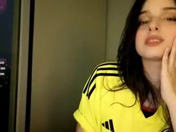 Chaturbate Free Porn Cam of yourfreakygirl