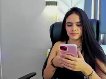 Chaturbate Live Porn of chloeharper_