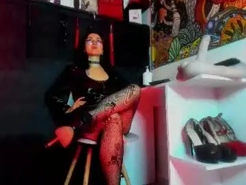 Chaturbate Live Sex of madame_ibby