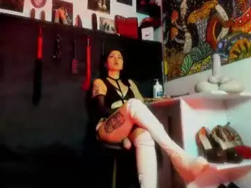 Chaturbate Live Porn of madame_ibby