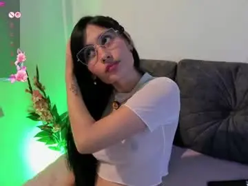 Chaturbate Free Live Porn of nayecloud