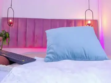 Chaturbate Adult Video Chat of pollybabe_