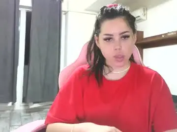 Chaturbate Live Sex Cam of prettyjulliette