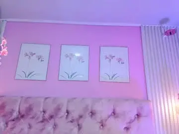 Chaturbate Nude Webcam of arianawest_