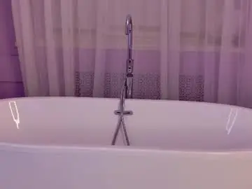 Chaturbate Live Sex of leyaatwood