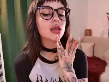 Chaturbate Adult Webcams of hugme_