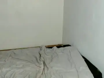 Chaturbate Live Porn of prettylittle_lady
