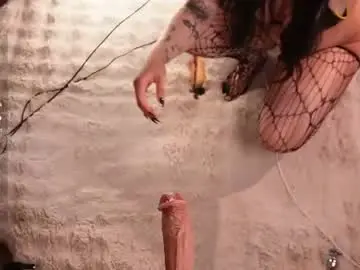 Chaturbate Best live sex cam show of lau__1