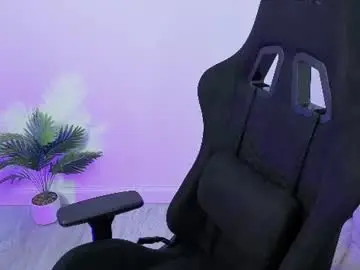 Chaturbate Live Sex Cam of alessyaaa