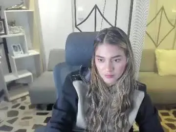 Chaturbate Watch Live Sex Cams of sophiewatson_
