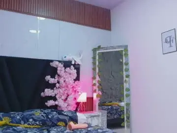 Chaturbate Best live sex cam show of naturalmomyy