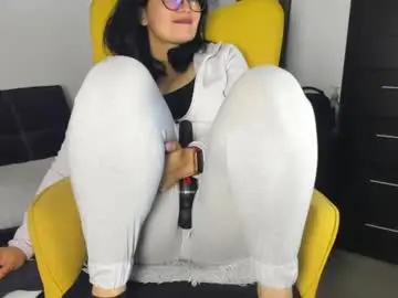 Chaturbate Free Porn Cam of adriana71