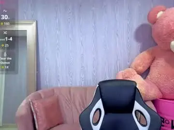 Chaturbate Free Porn Cam of lia_harper_t