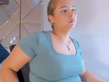 Chaturbate Live Porn of mikaelastonne