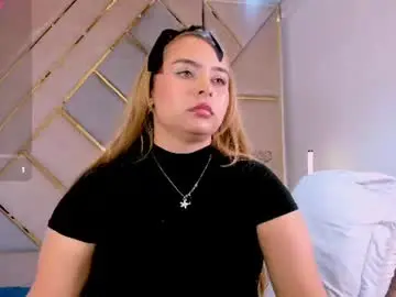 Chaturbate Sex Chat of mikaelastonne