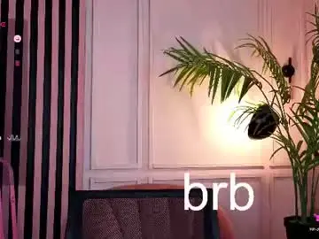 Chaturbate Watch Live Sex Cams of arielabradberry