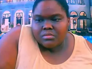 Chaturbate Free Porn Cam of ebonyhotbuns4u2luv