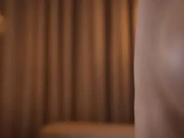 Chaturbate Free Porn Cam of emyii