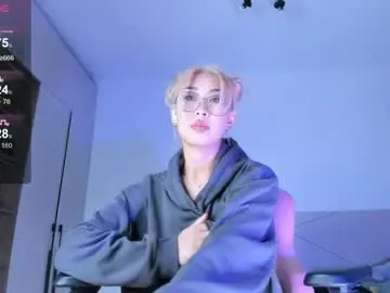 Chaturbate Live Sex Cam of jungso_ming