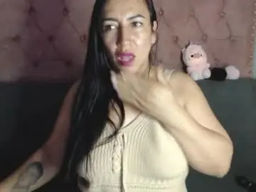 Chaturbate Best live sex cam show of misslucyy1