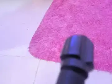 Chaturbate Adult Video Chat of nenaarisk