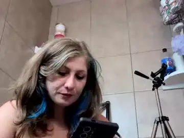 Chaturbate Best live sex cam show of shy_college_girl