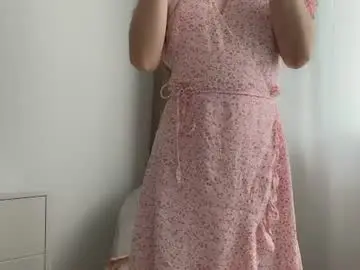 Chaturbate Live Porn of shy_schoolgirl_