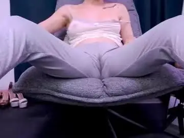 Chaturbate Free Porn Cam of wetdream221