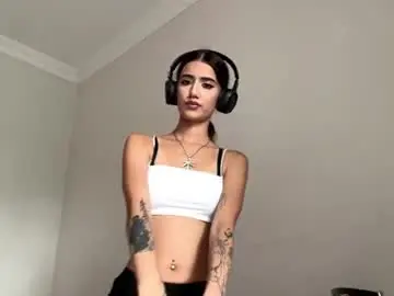 Chaturbate Sex Cam of yettahagins