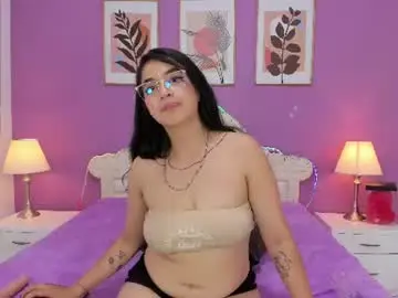 Chaturbate Adult Webcams of yayaqueen