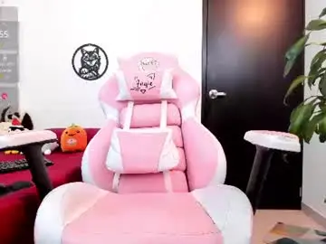 Chaturbate Live Sex of amber_sexy14