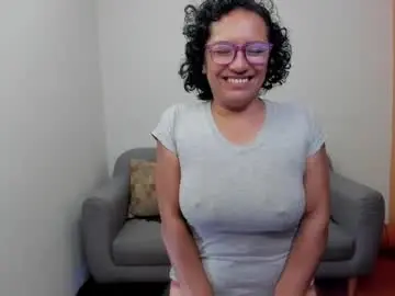 Chaturbate Live Sex Cam of scarlett_sax
