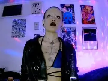Chaturbate Sex Cam of plutonbluemoon_999