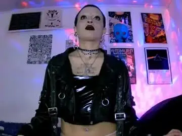 Chaturbate Best live sex cam show of plutonbluemoon_999
