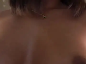 Chaturbate Live Sex Cam of willow_hendrix
