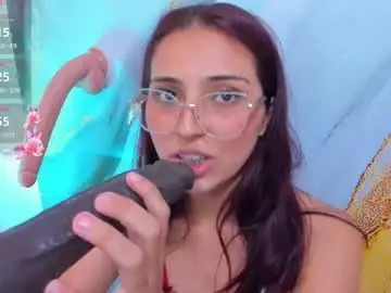 Chaturbate Free Live Porn of ary__cherry