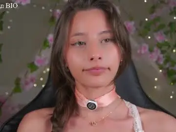 Chaturbate Sex Cam of falinecrosthwaite