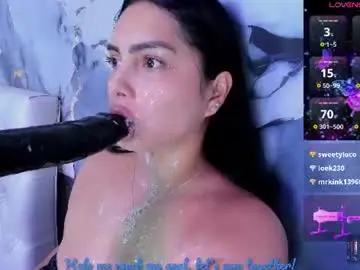 Chaturbate Free Live Porn of evelinn_belen